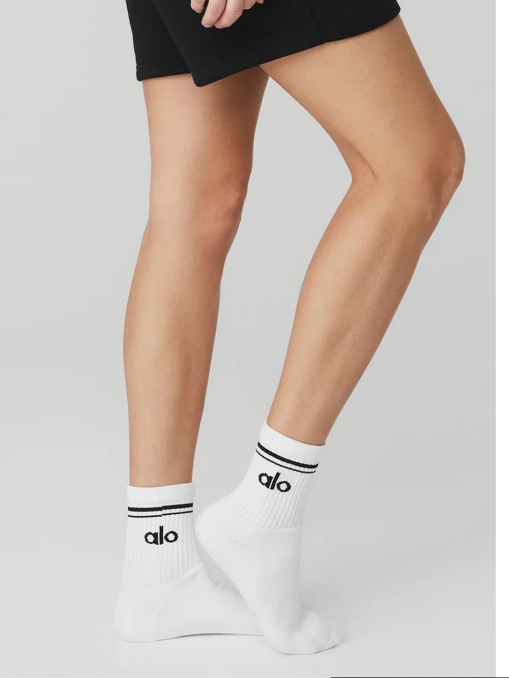 Alo Yoga Unisex Half-Crew Throwback Socks White/Black Size M NWT*#15